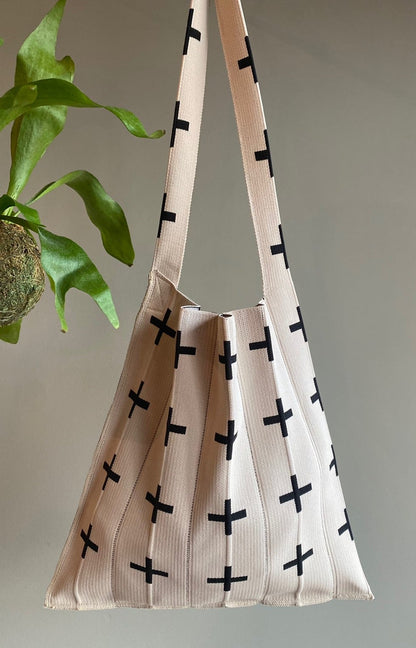 Knitty / Cross