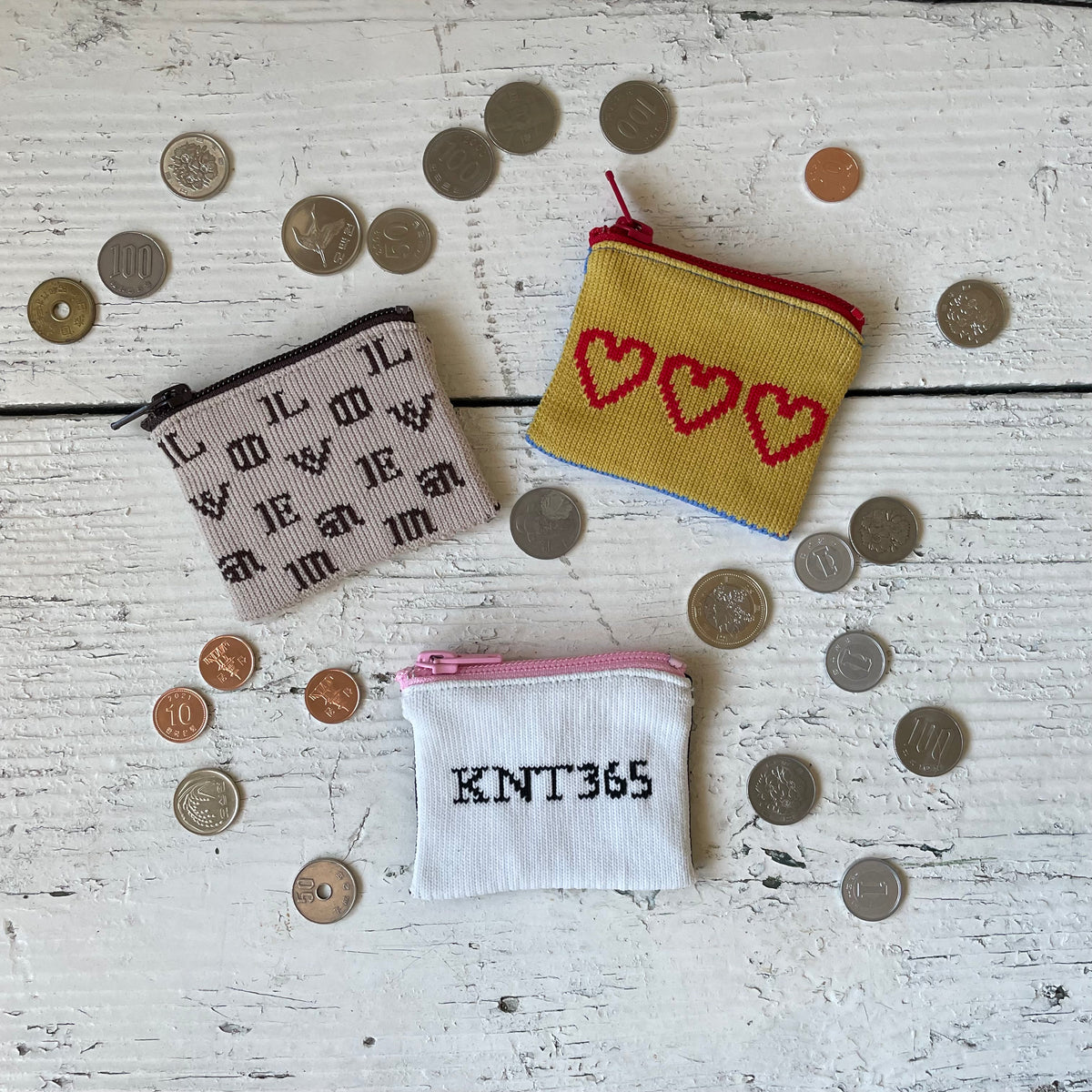 Coiny / Monogram / Brown