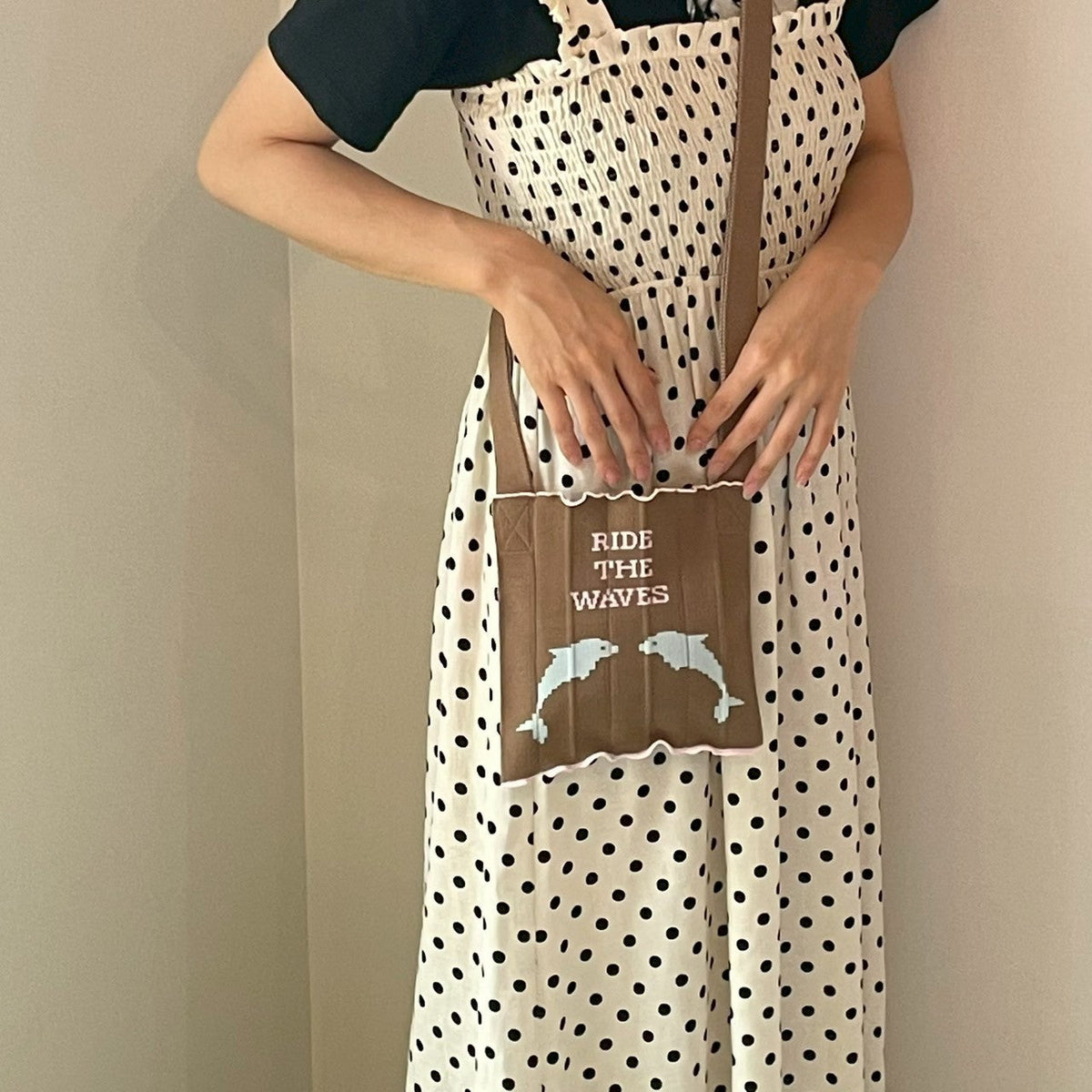 Chu-Knitty Dolphin Brown