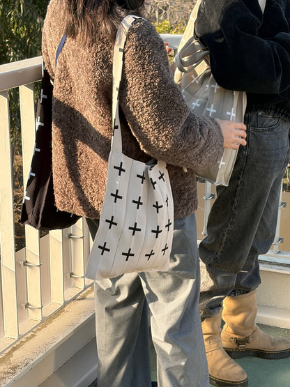 Knitty / Cross