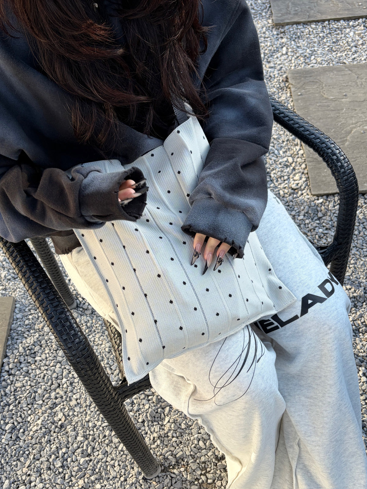 Knitty / Dot / White